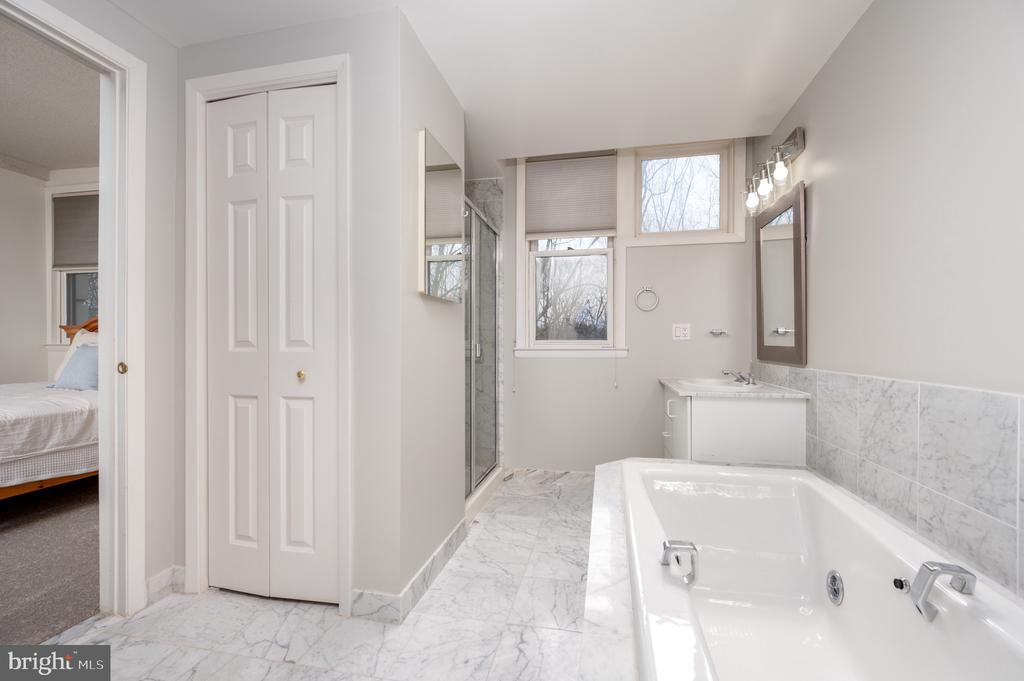 930 Astern Way #405