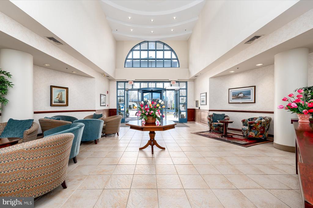 930 Astern Way #405