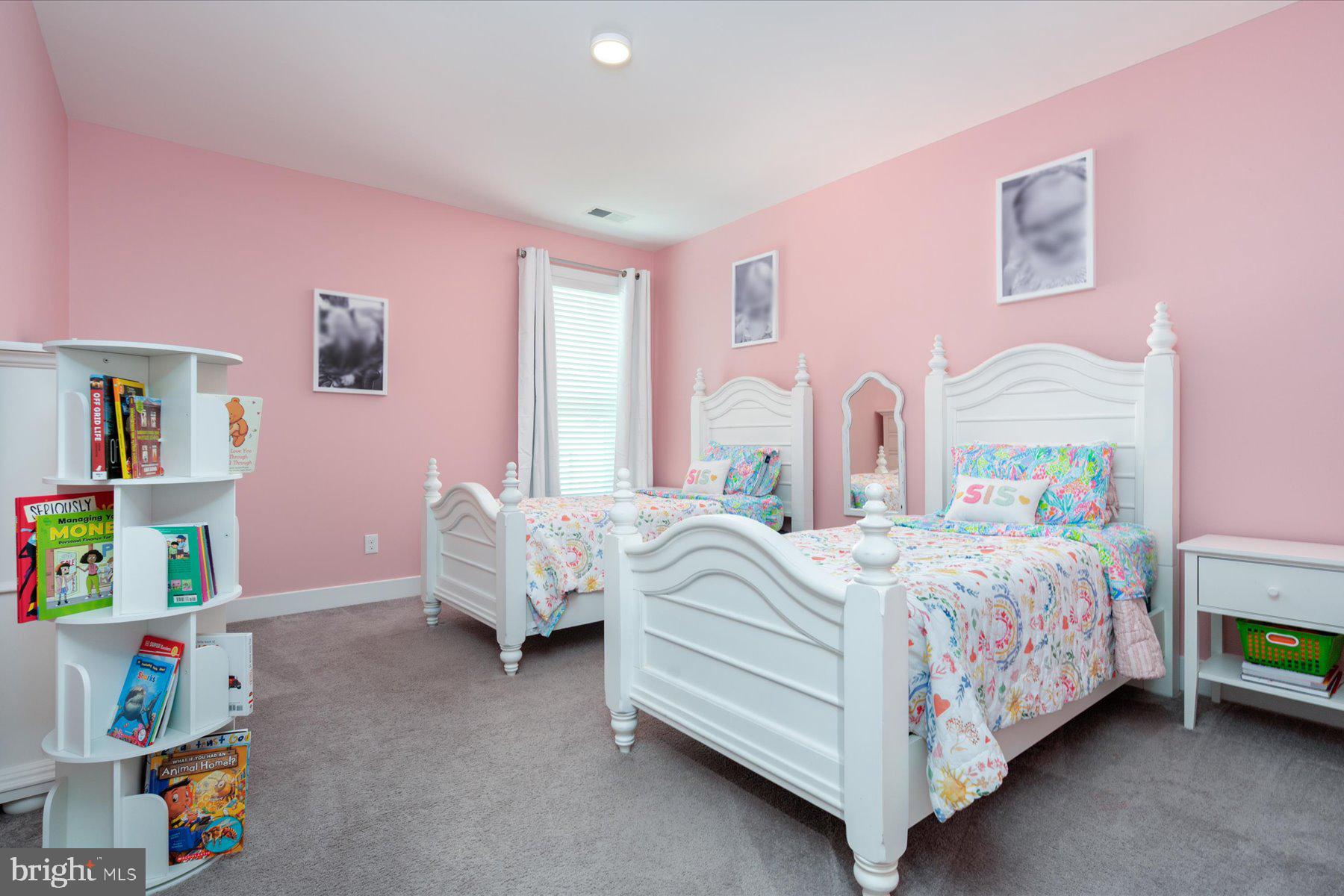 250 Gough Ct
