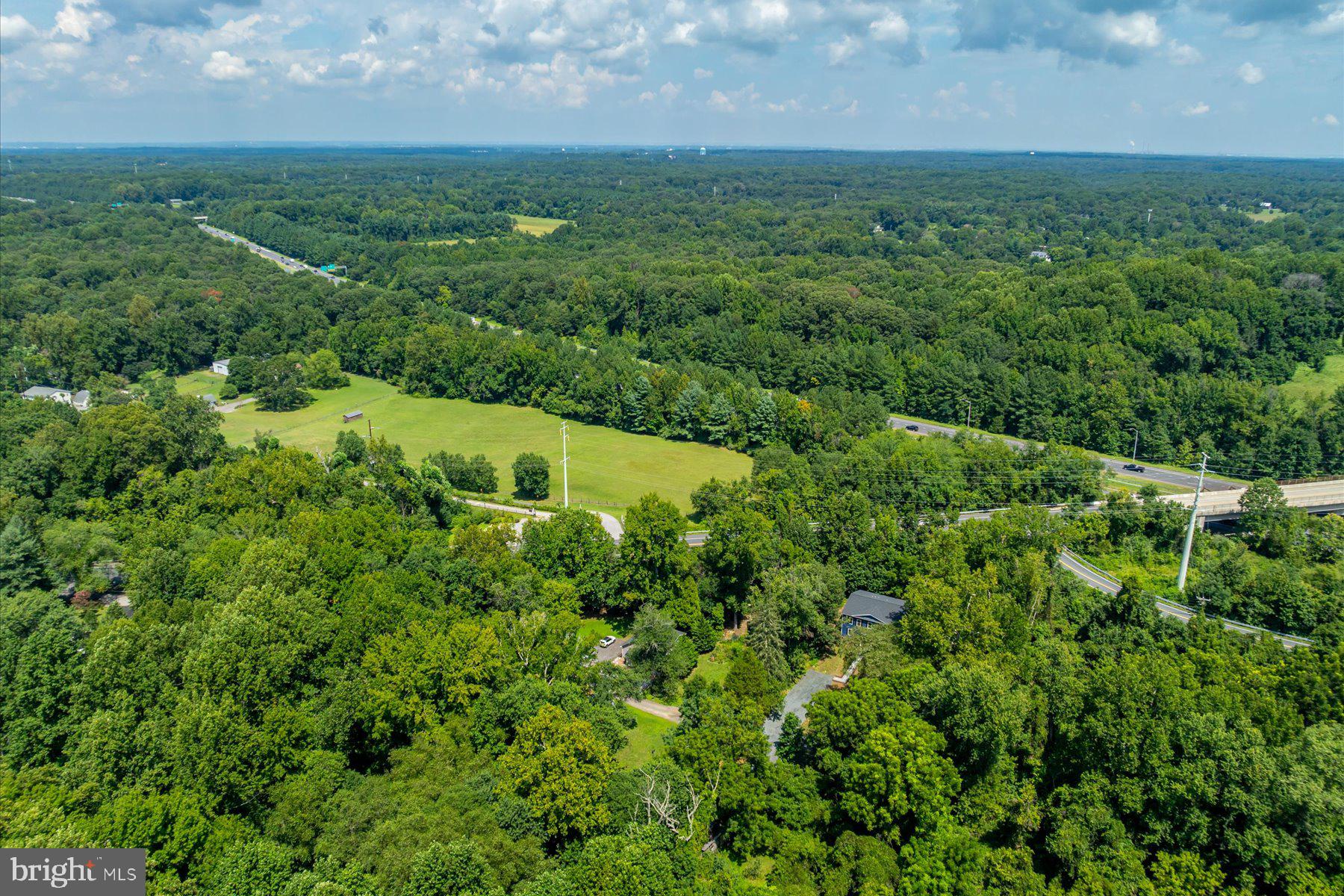 1400 LOWER VIEW COURT