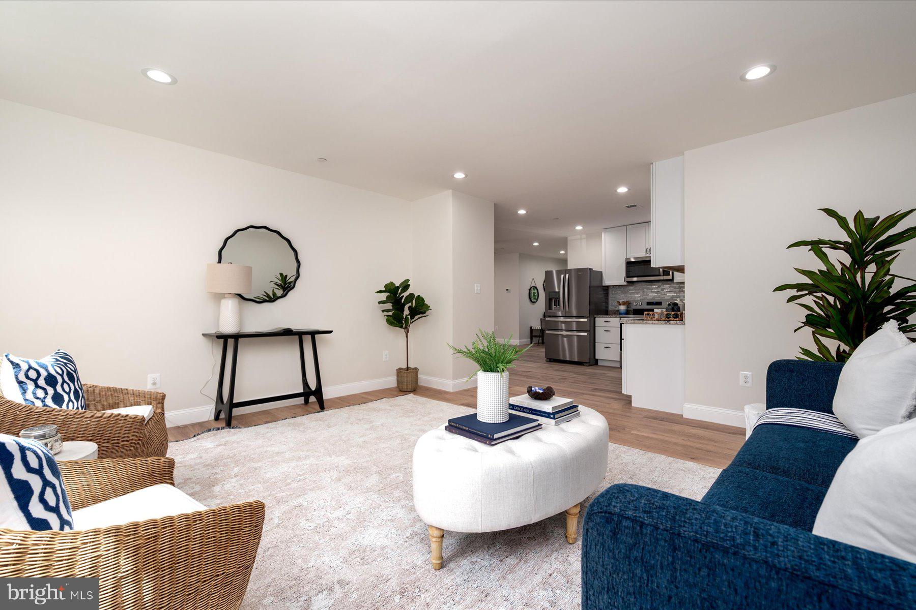 1400 LOWER VIEW COURT