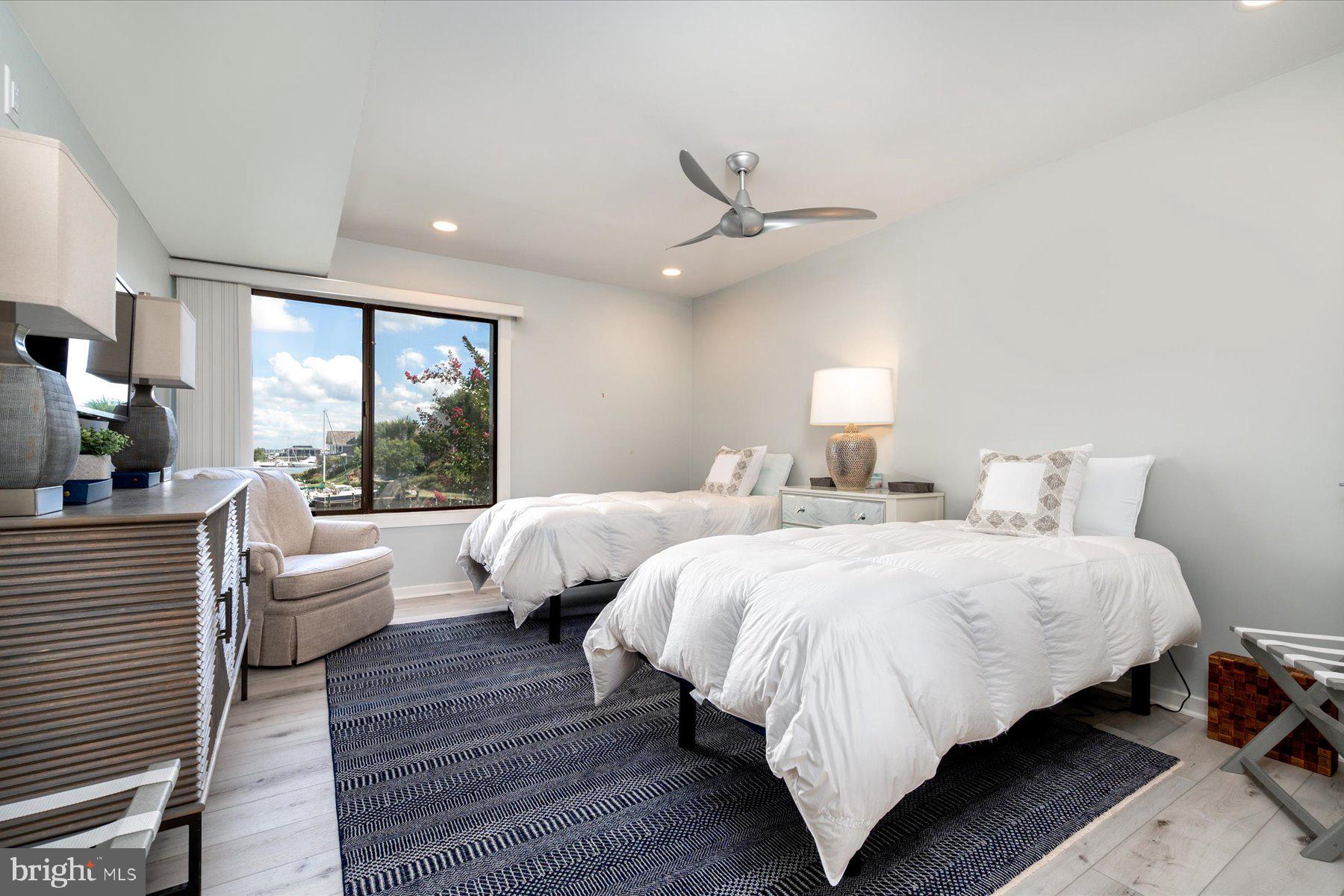 14 PRESIDENT POINT DRIVE A1