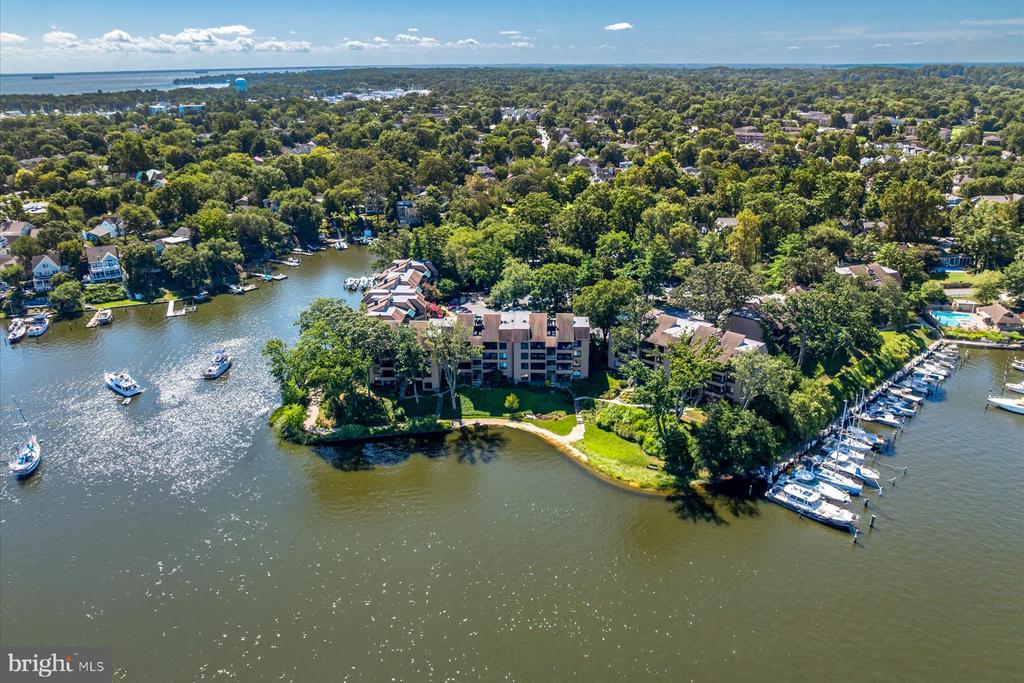 14 PRESIDENT POINT DRIVE A1