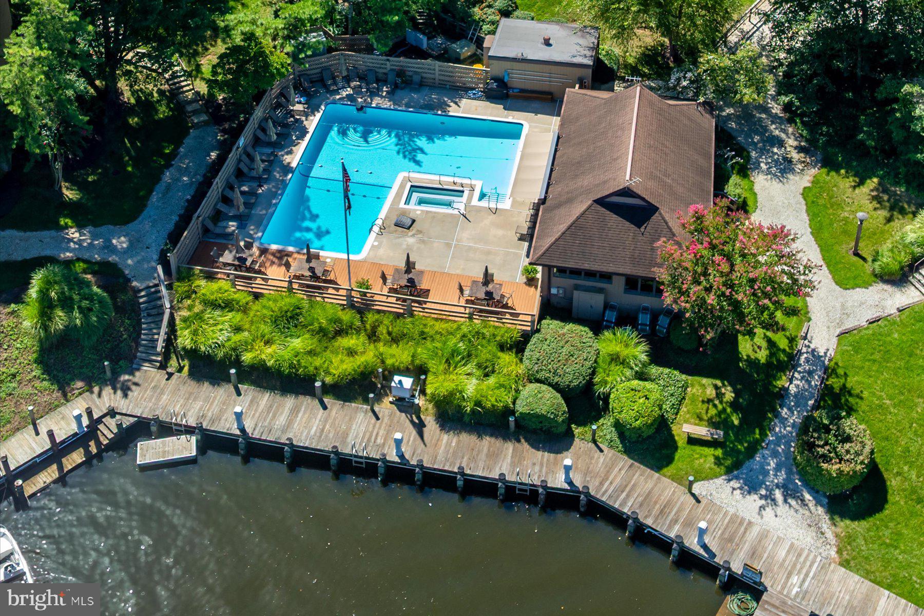 14 PRESIDENT POINT DRIVE A1