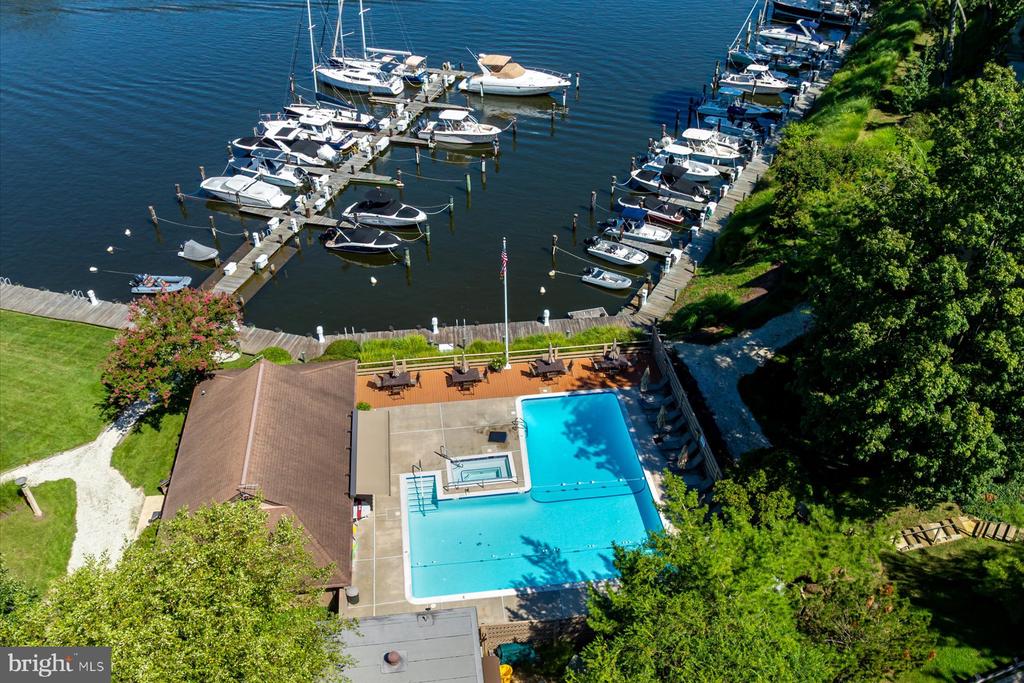 14 PRESIDENT POINT DRIVE A1