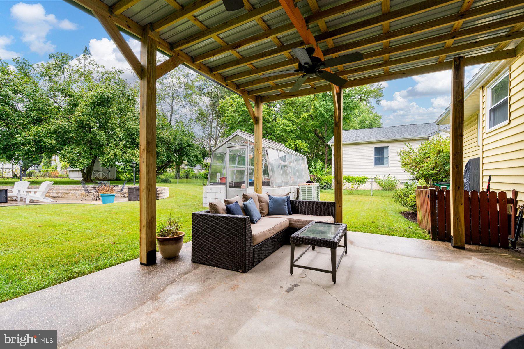 754 WARREN DRIVE