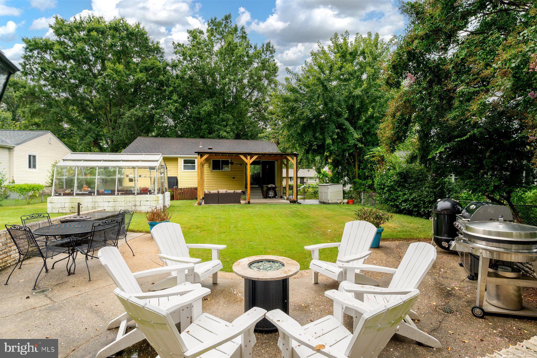 754 WARREN DRIVE