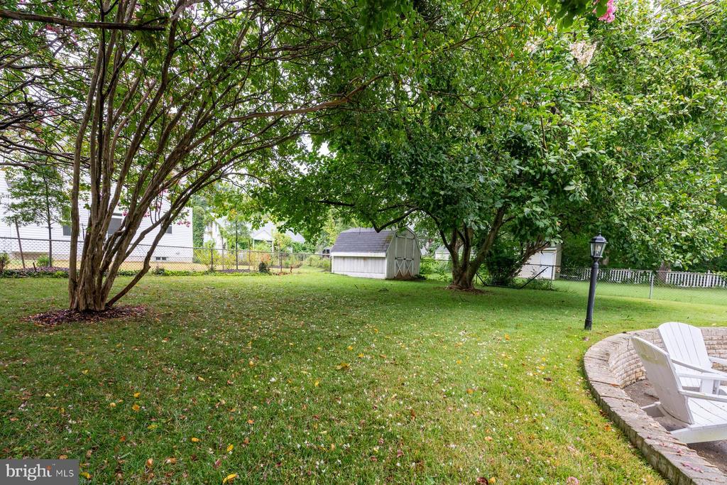 754 WARREN DRIVE