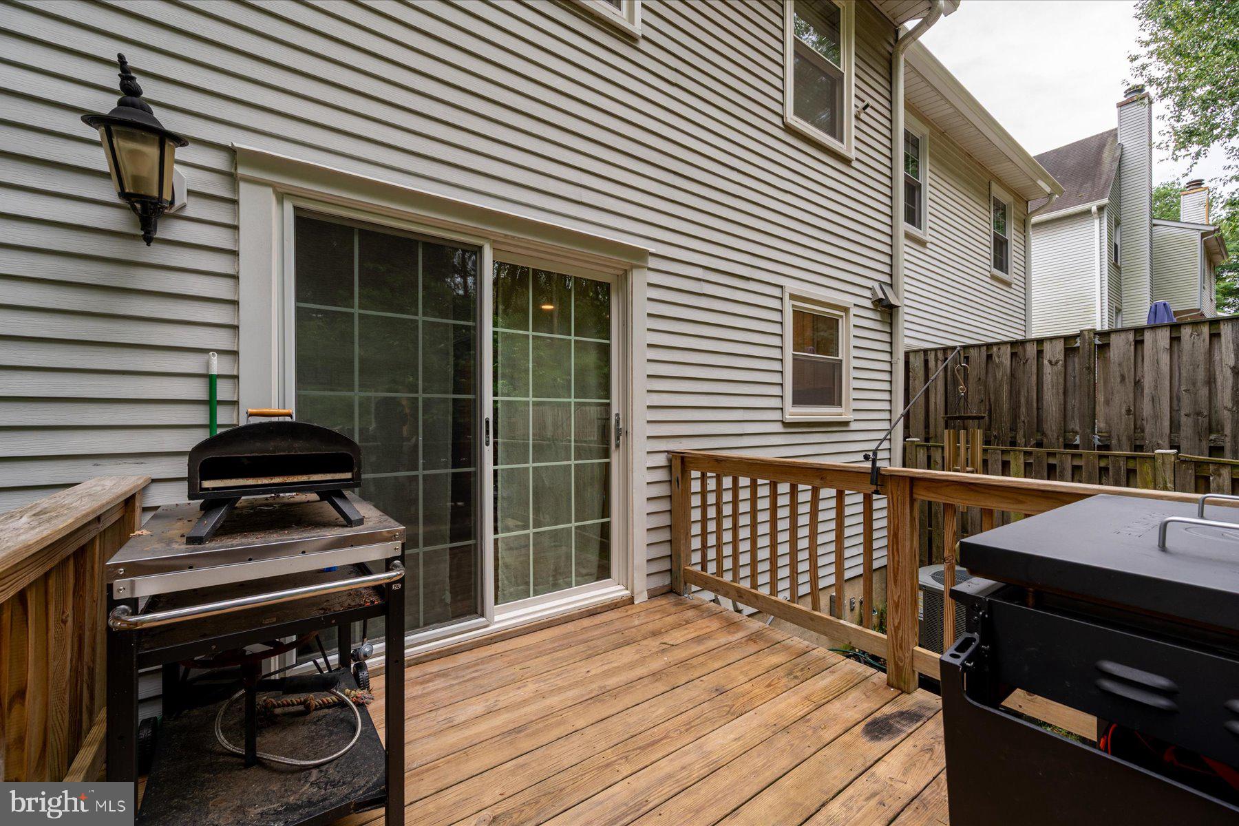 1180 MOSSWOOD COURT