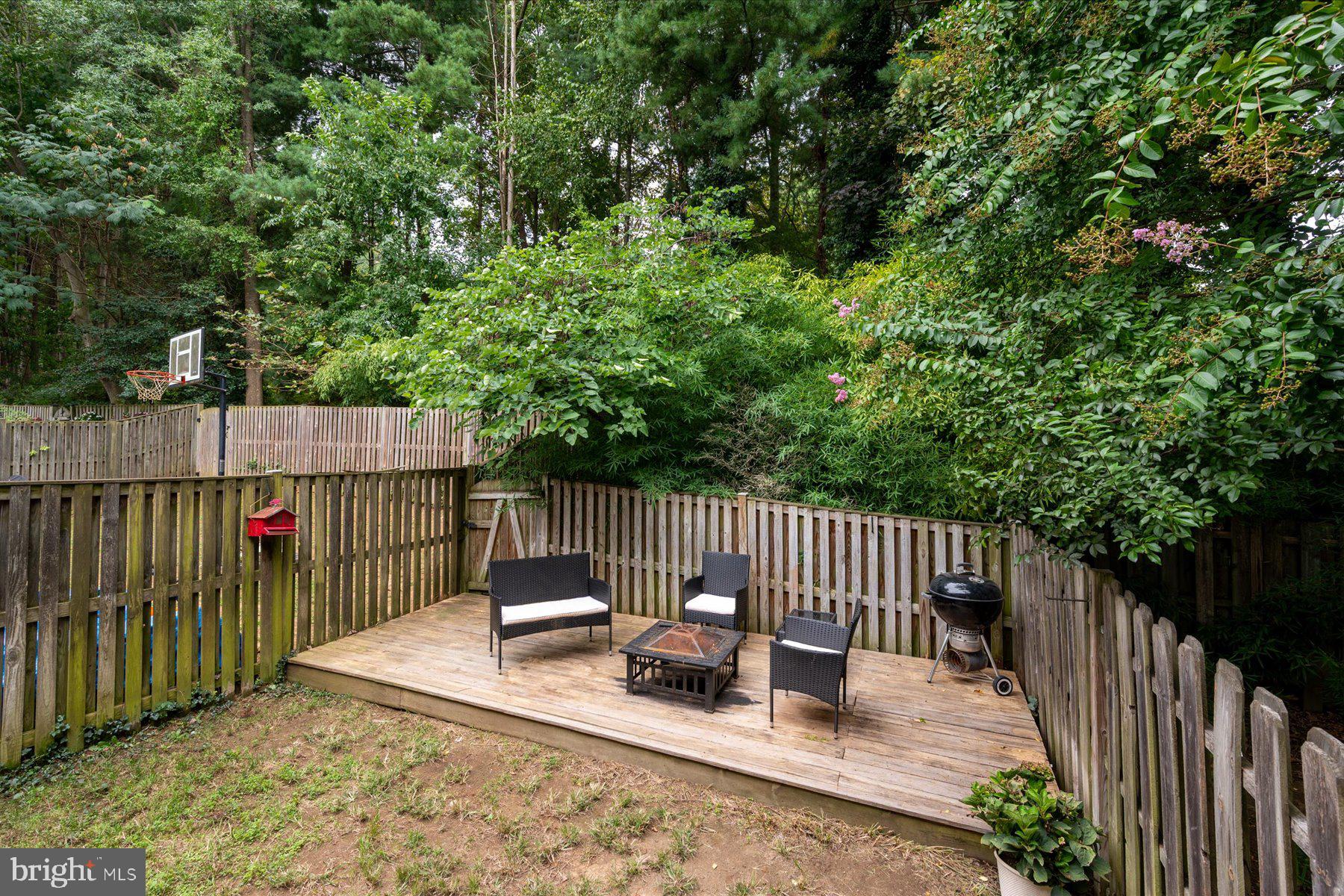1180 MOSSWOOD COURT
