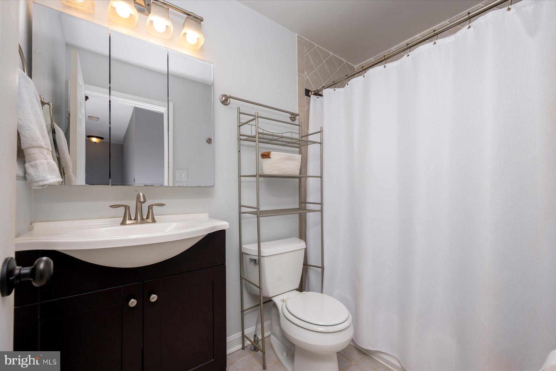 1180 MOSSWOOD COURT