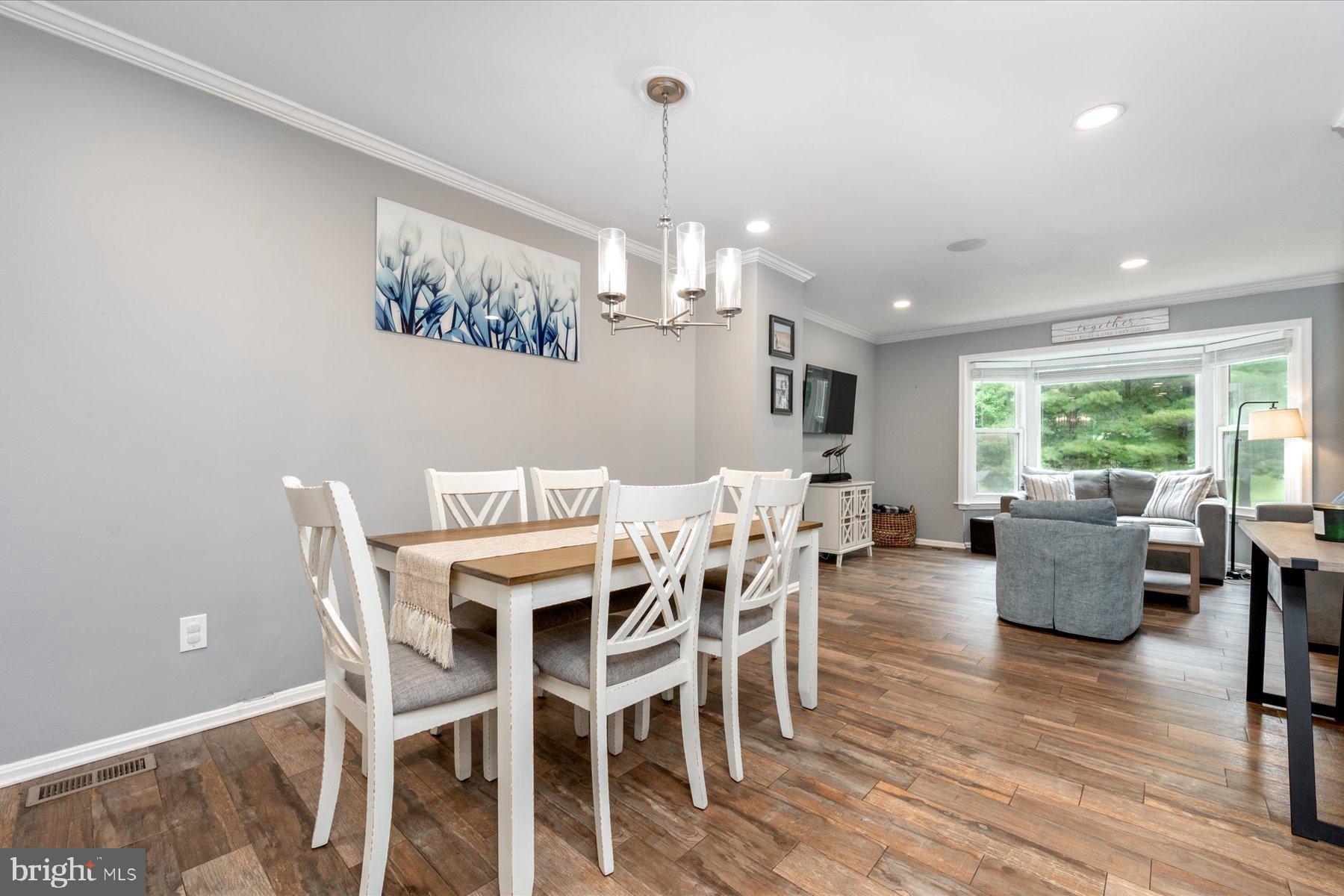 1180 MOSSWOOD COURT