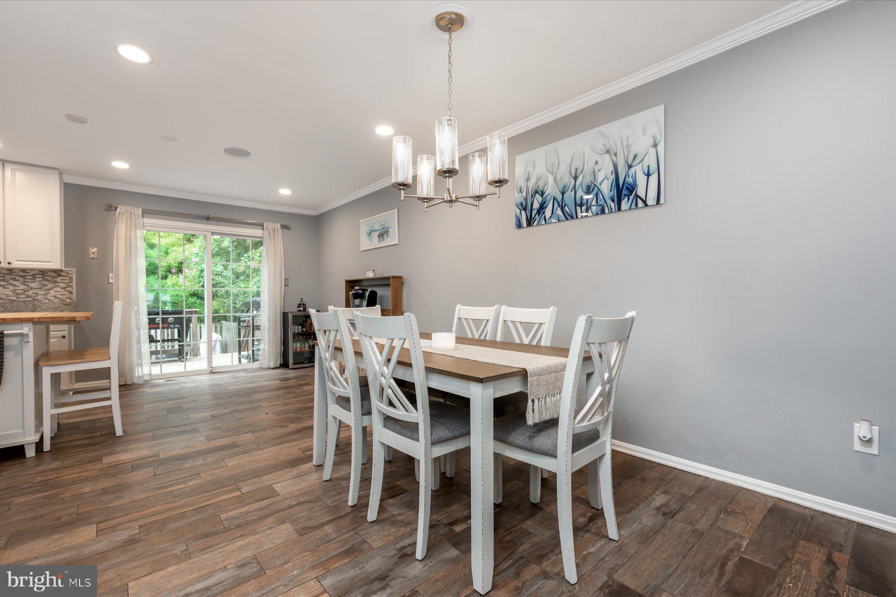 1180 MOSSWOOD COURT