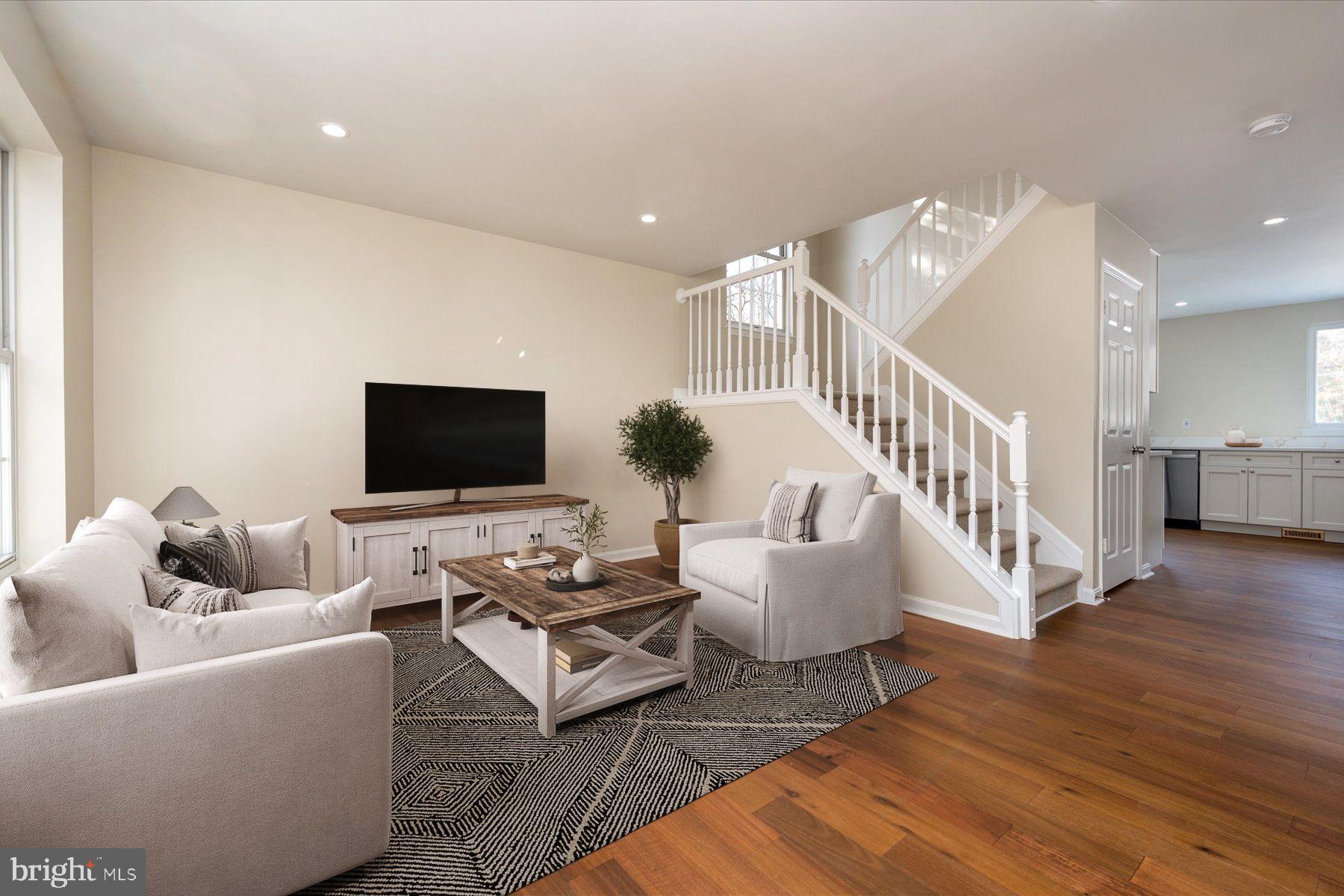 2942 SOUTHAVEN DRIVE