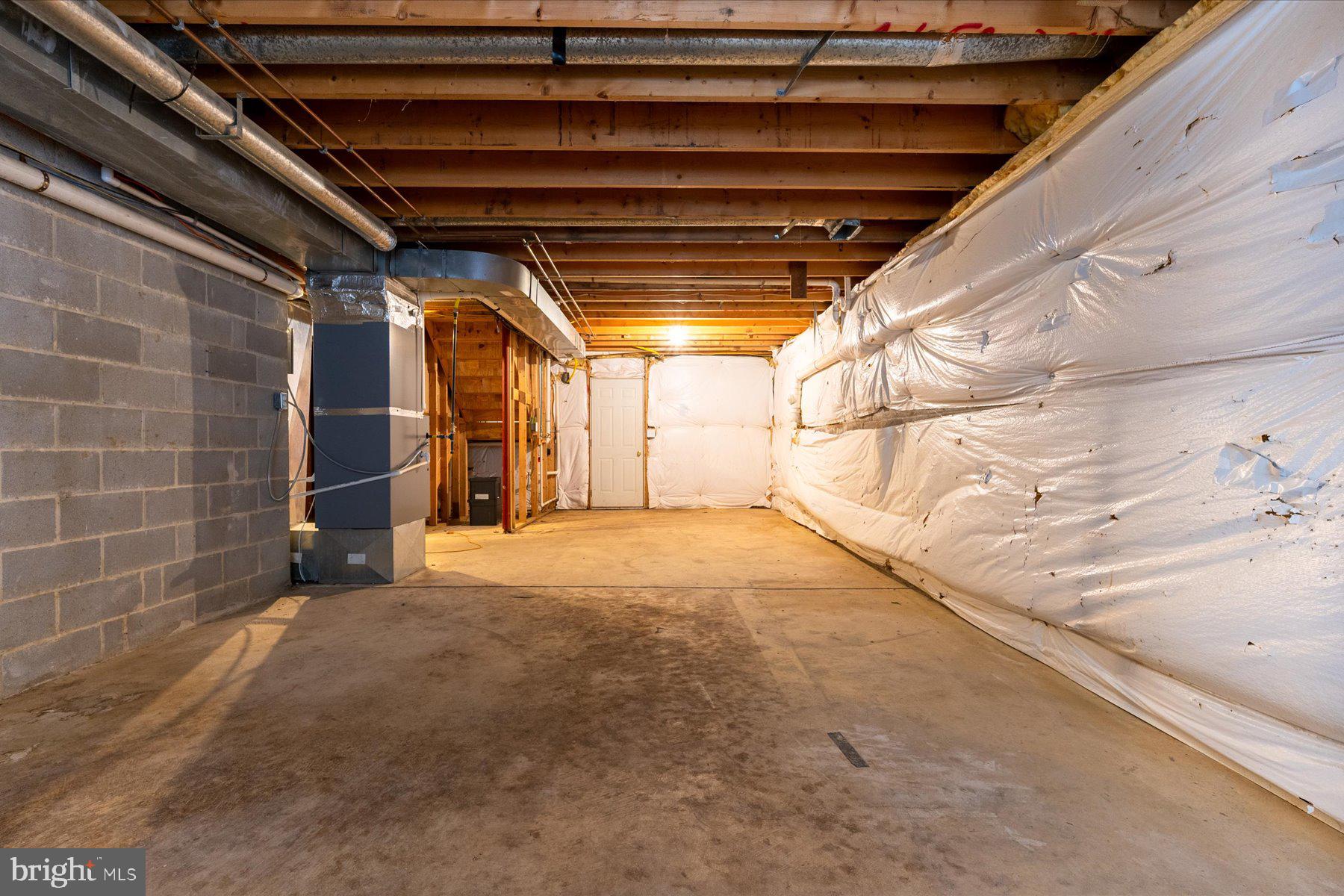 2942 SOUTHAVEN DRIVE