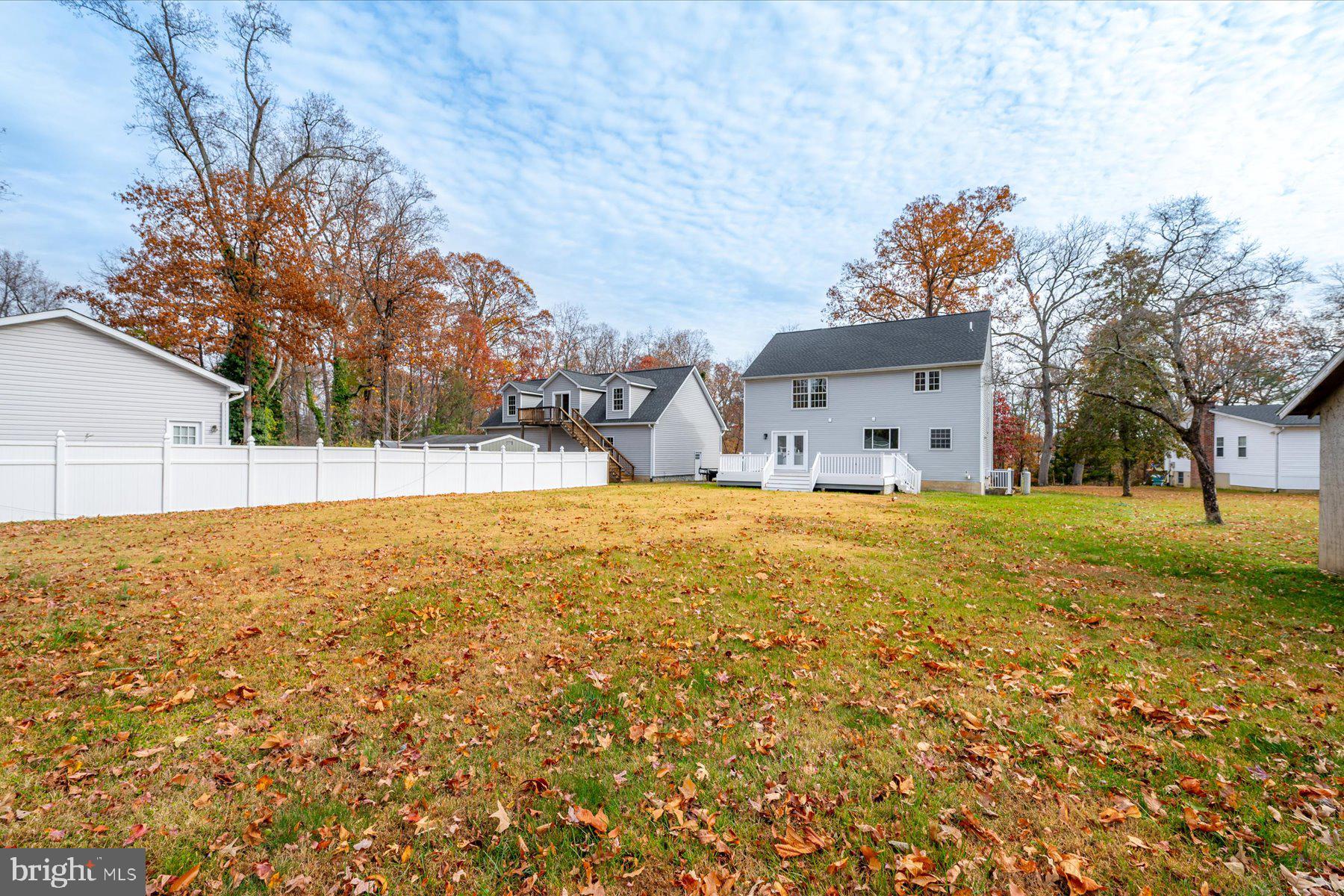 2942 SOUTHAVEN DRIVE