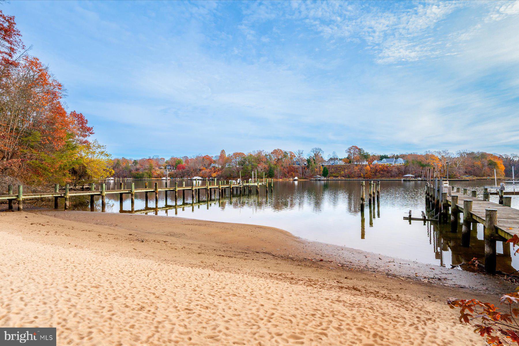 2942 SOUTHAVEN DRIVE