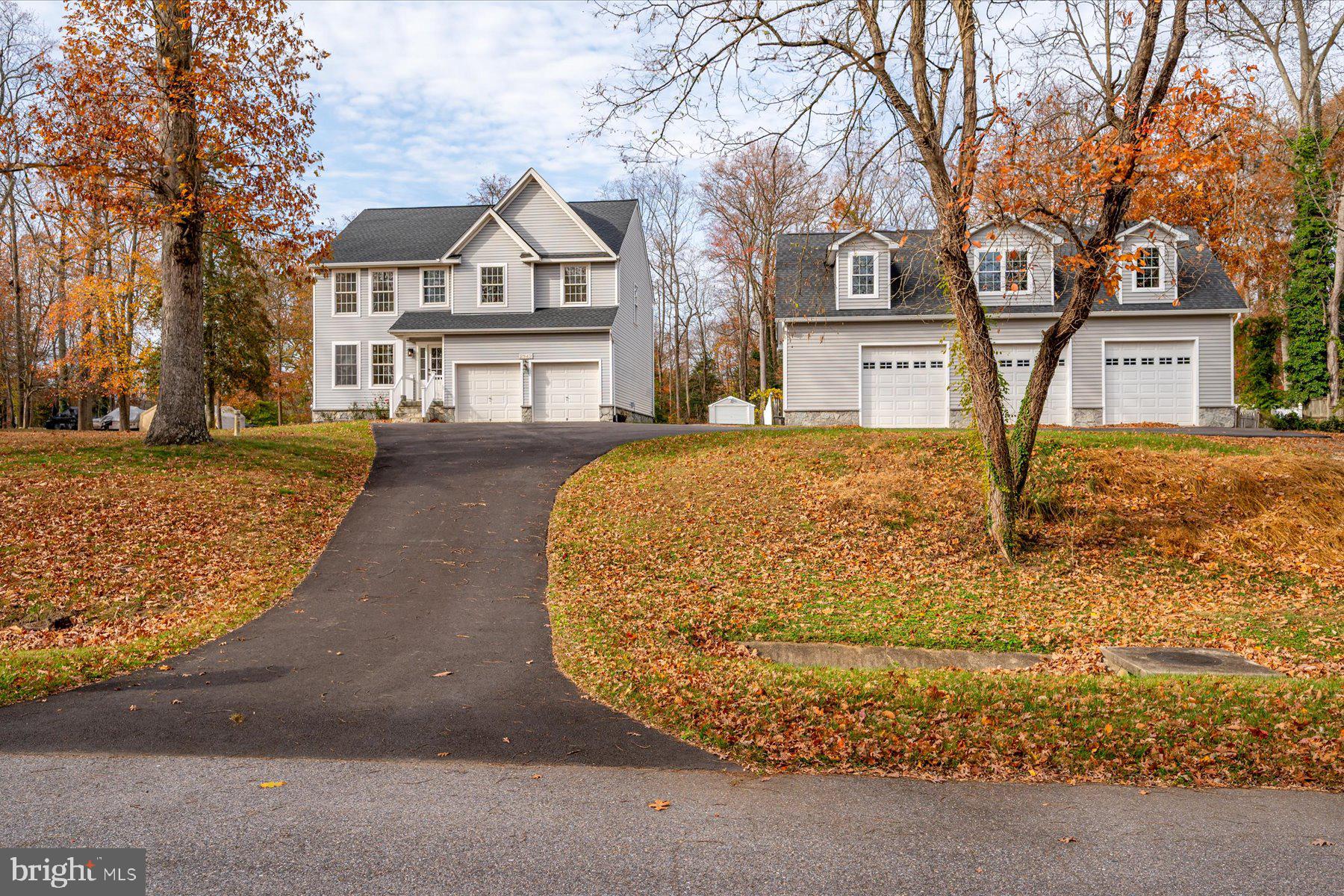 2942 SOUTHAVEN DRIVE