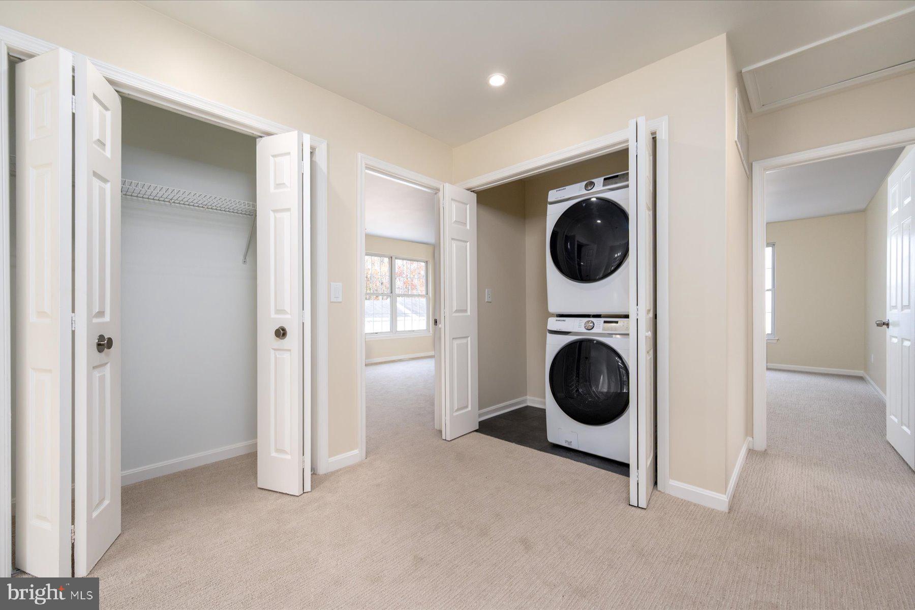 2942 SOUTHAVEN DRIVE