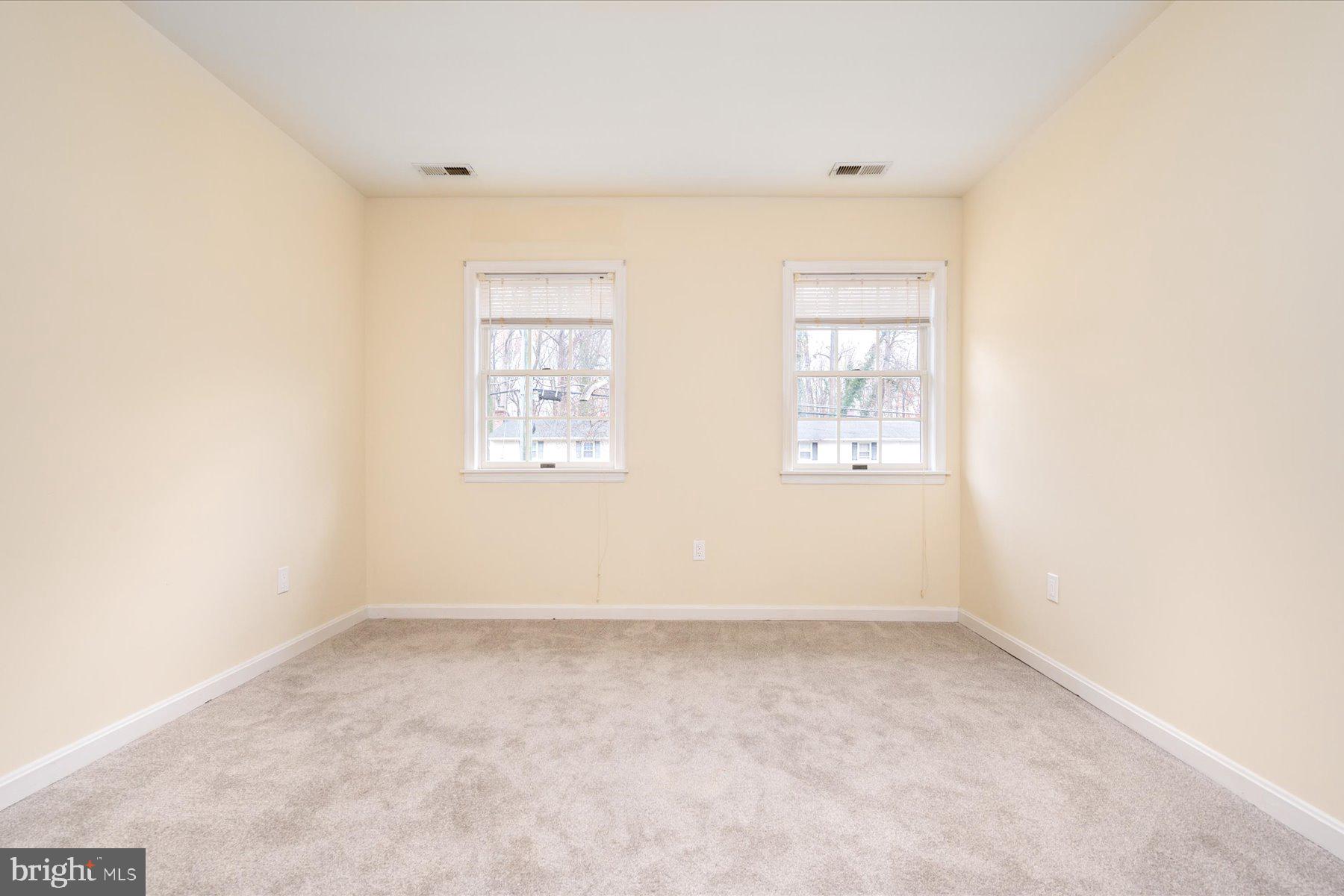 545 PALISADES BOULEVARD