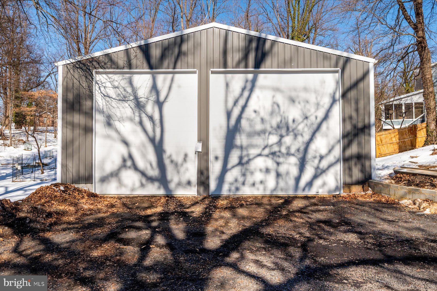 136 COLLINGTON COURT