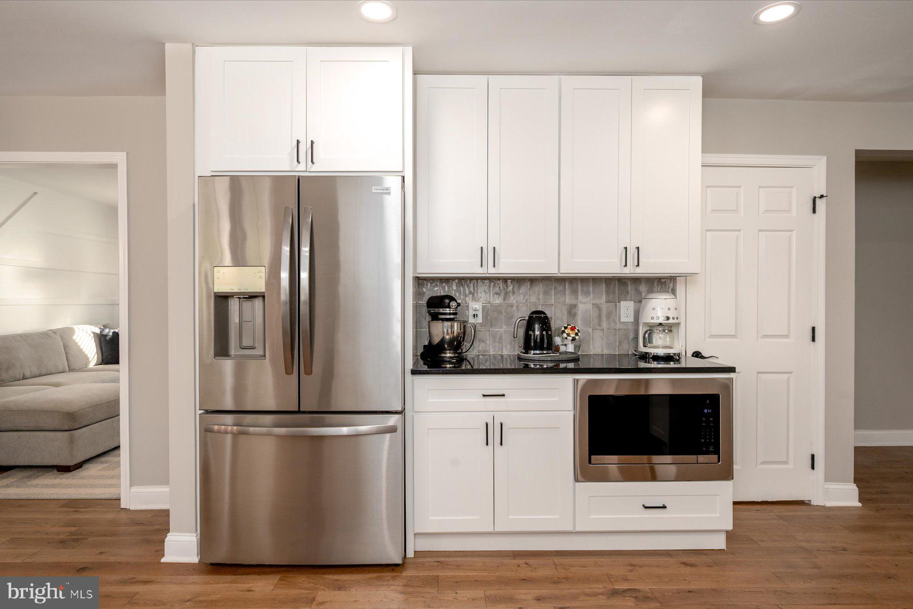 136 COLLINGTON COURT