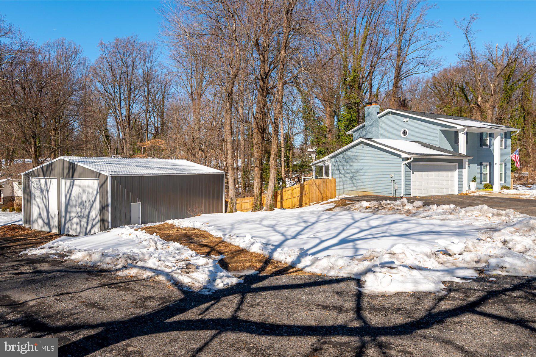 136 COLLINGTON COURT