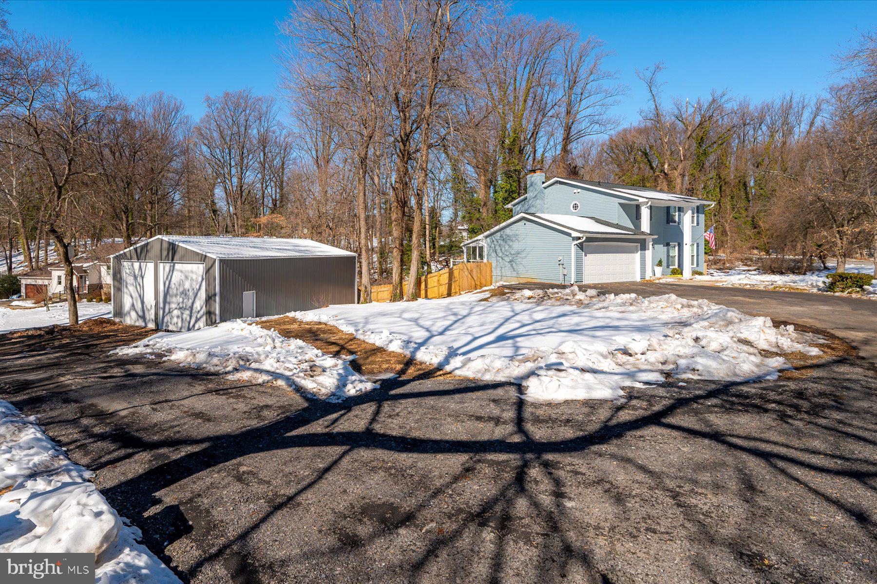 136 COLLINGTON COURT