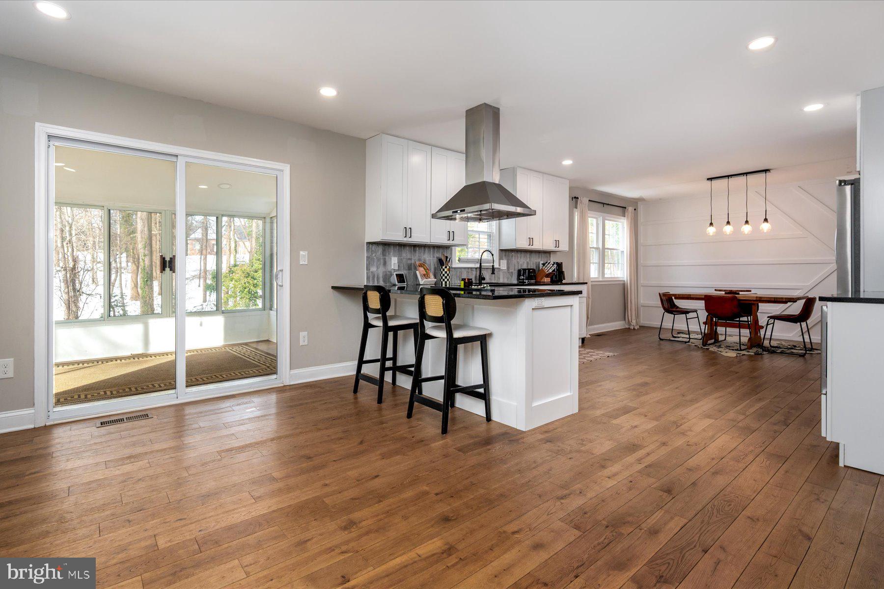 136 COLLINGTON COURT