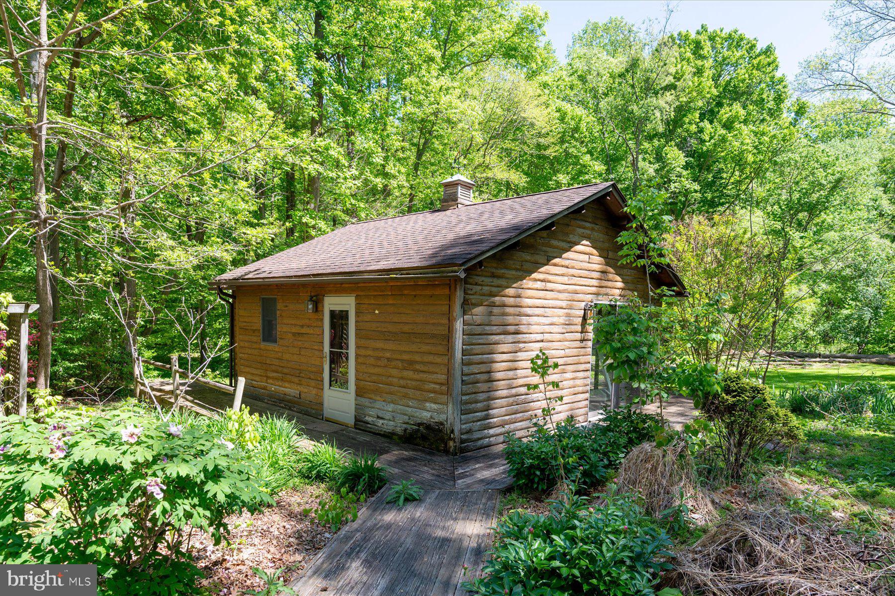 5742 BROOKS WOODS ROAD