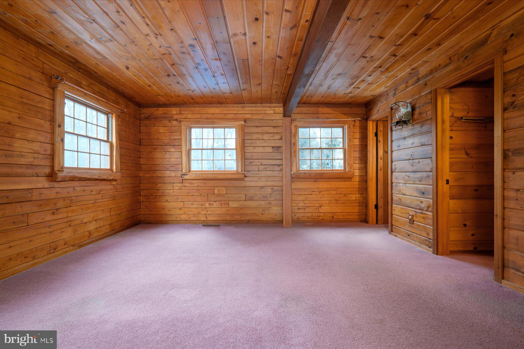 5742 BROOKS WOODS ROAD