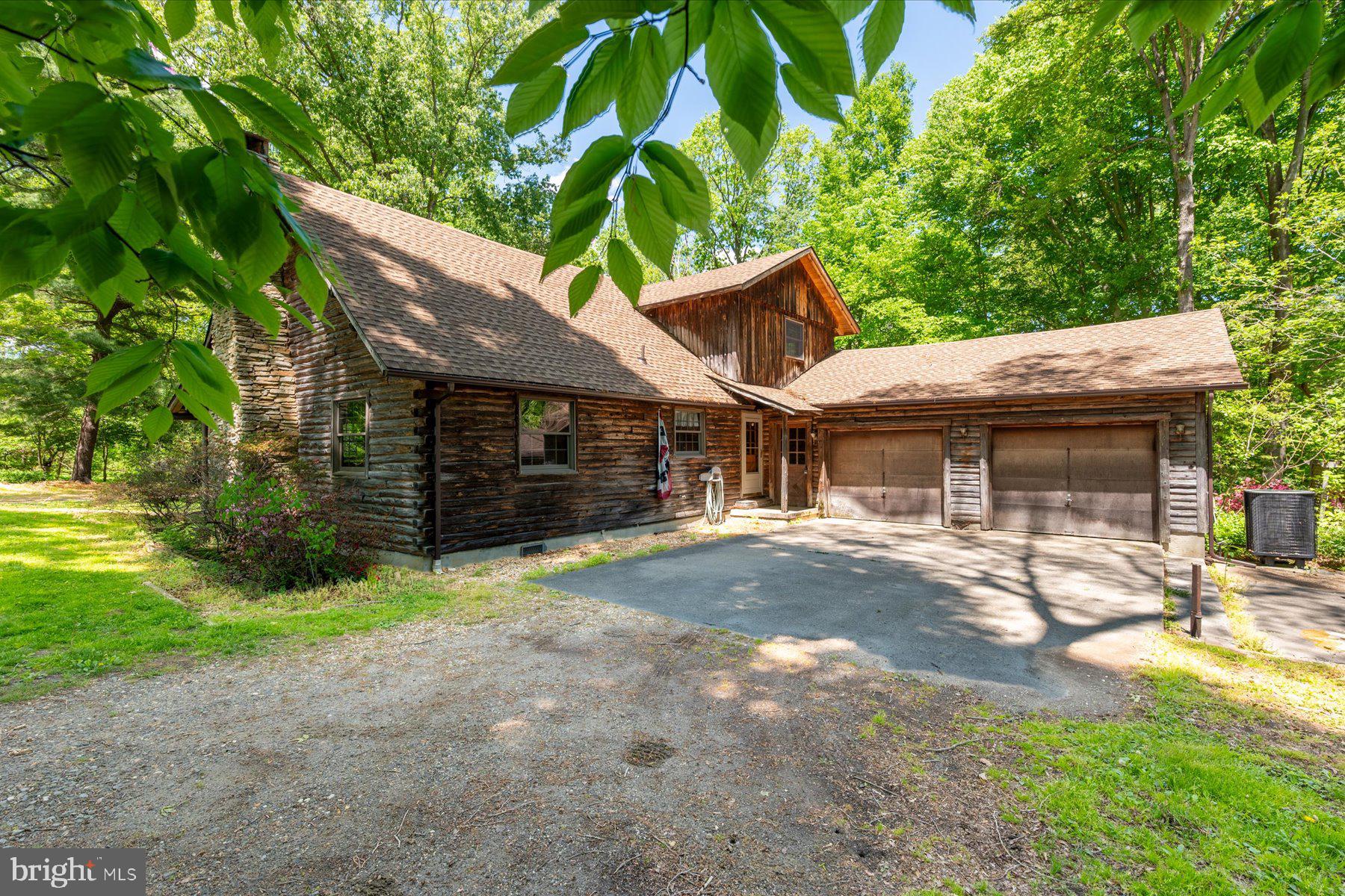 5742 BROOKS WOODS ROAD