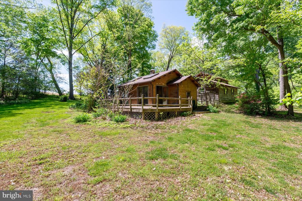 5742 BROOKS WOODS ROAD