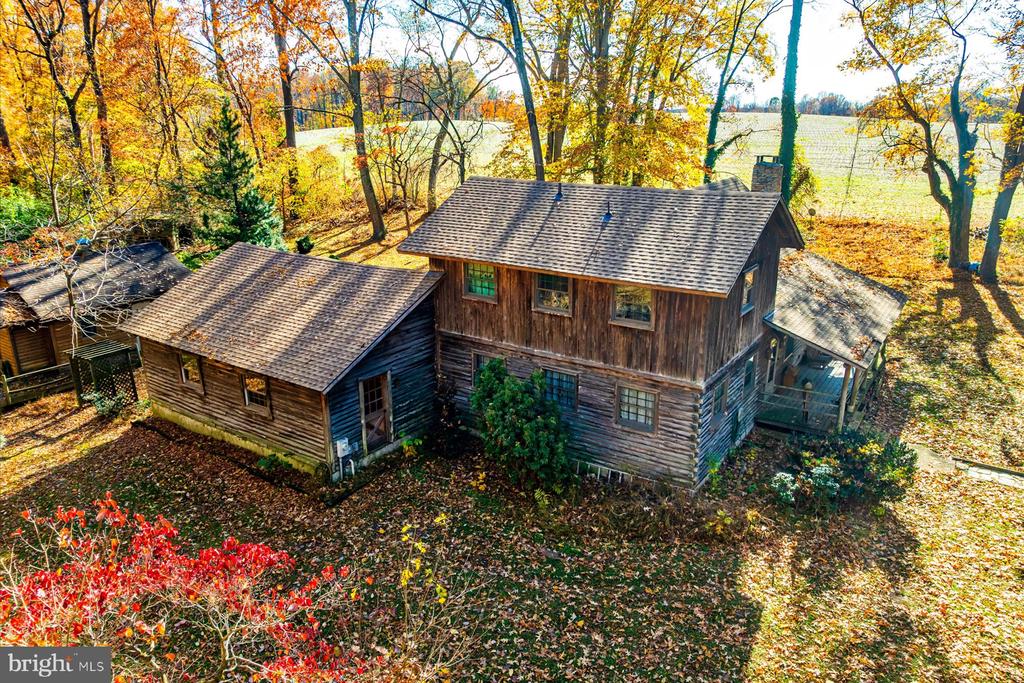 5742 BROOKS WOODS ROAD