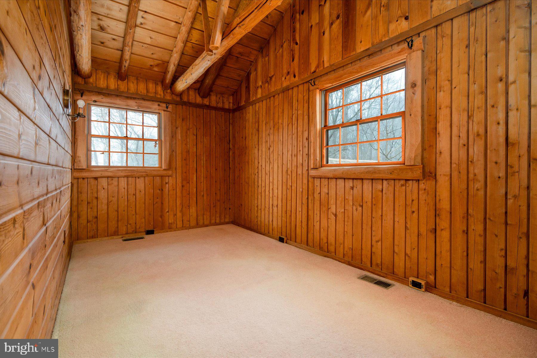 5742 BROOKS WOODS ROAD