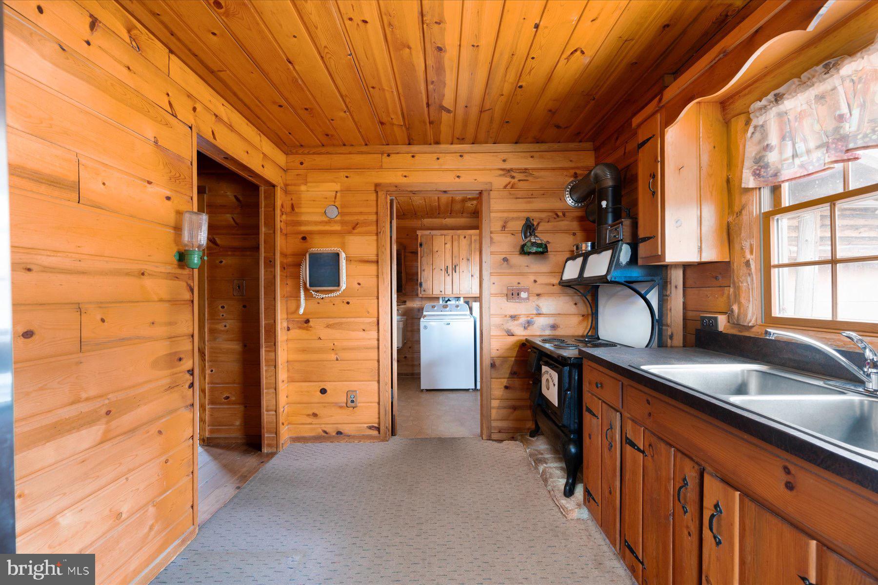 5742 BROOKS WOODS ROAD