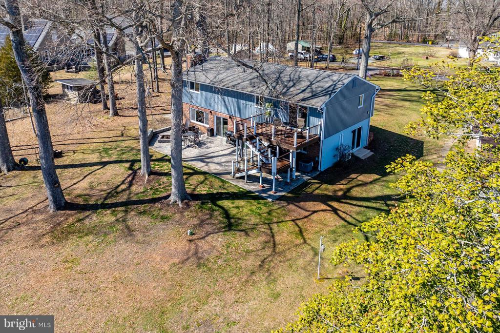 819 ELM DRIVE