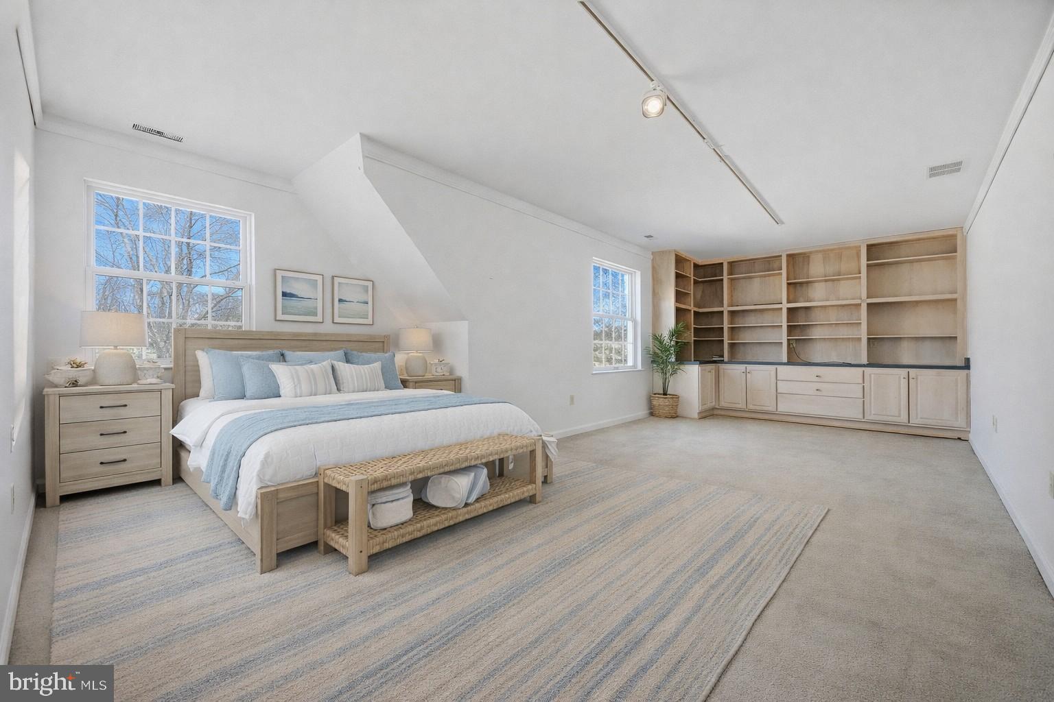 107 W BAY VIEW DRIVE