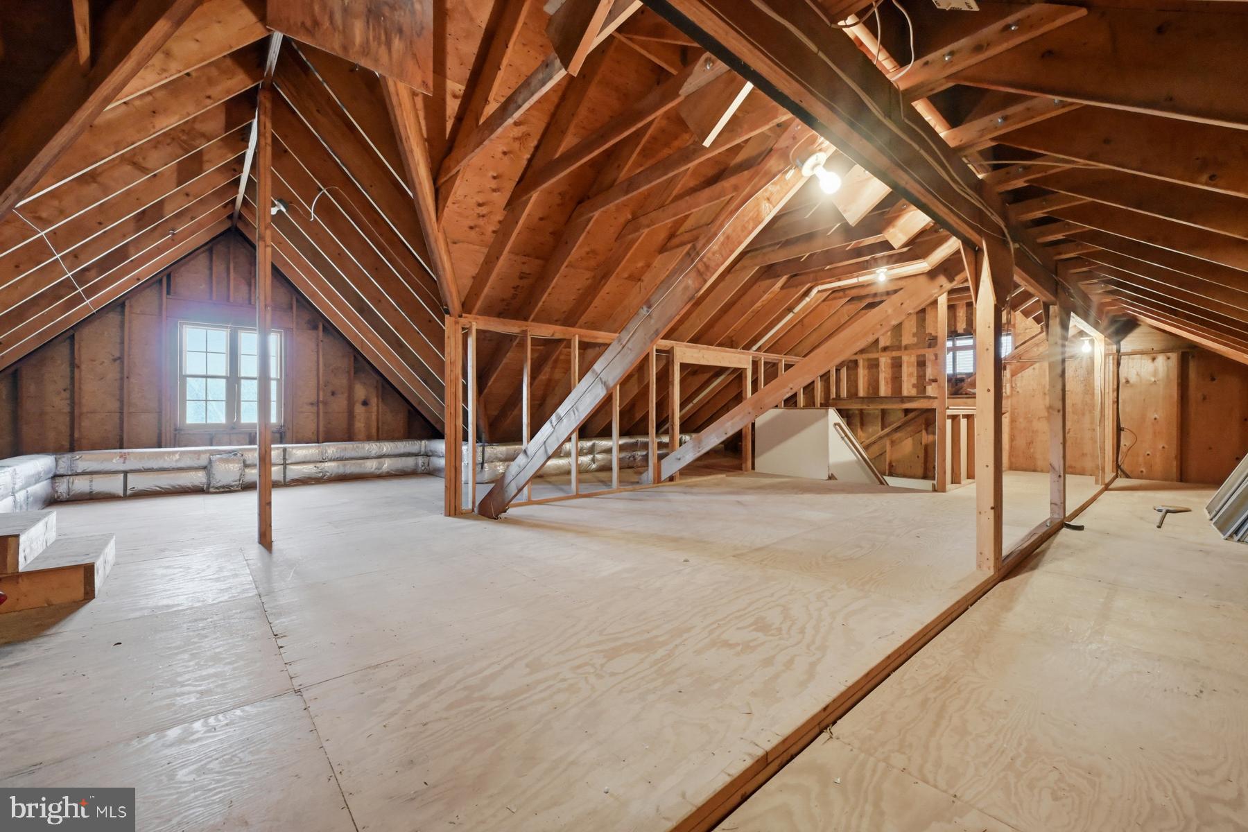 107 W BAY VIEW DRIVE