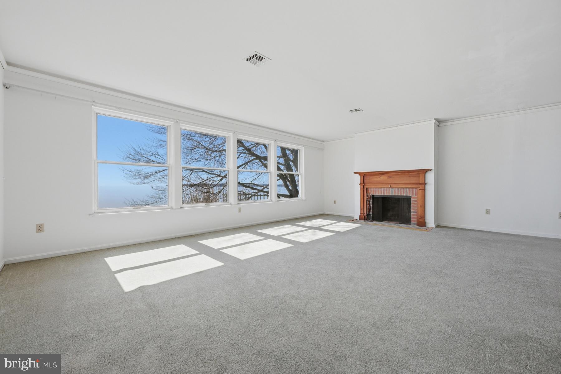 107 W BAY VIEW DRIVE