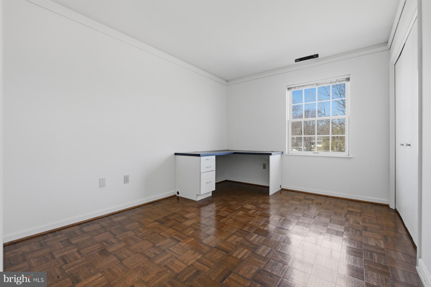 107 W BAY VIEW DRIVE