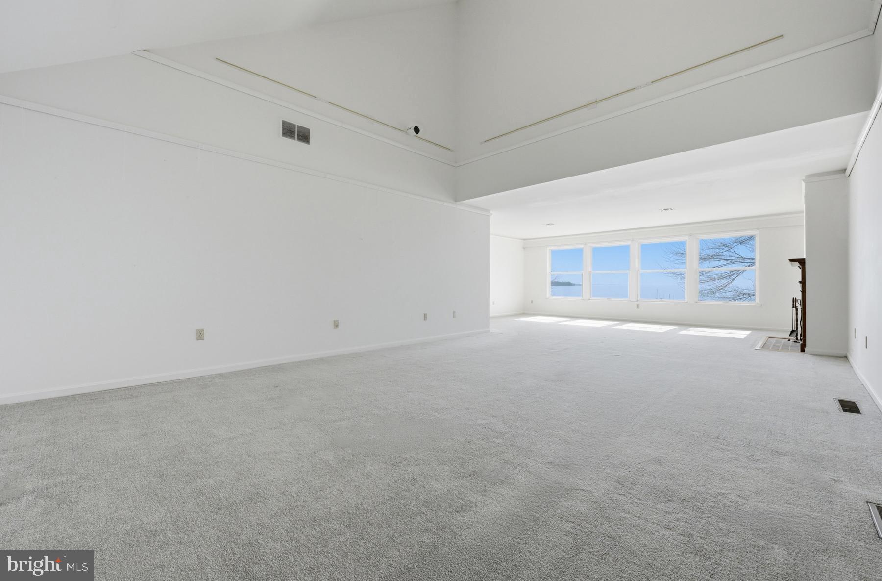 107 W BAY VIEW DRIVE