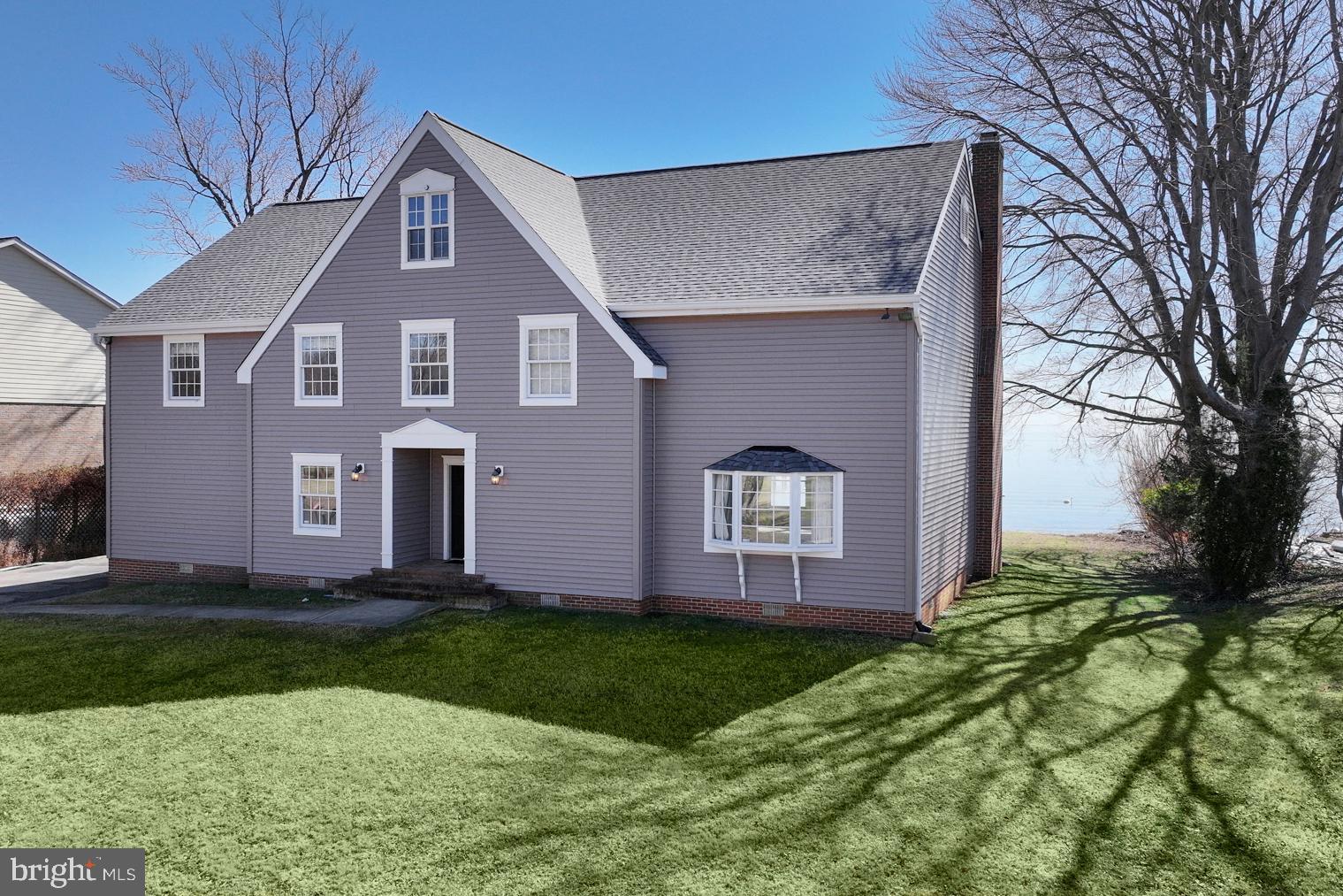 107 W BAY VIEW DRIVE