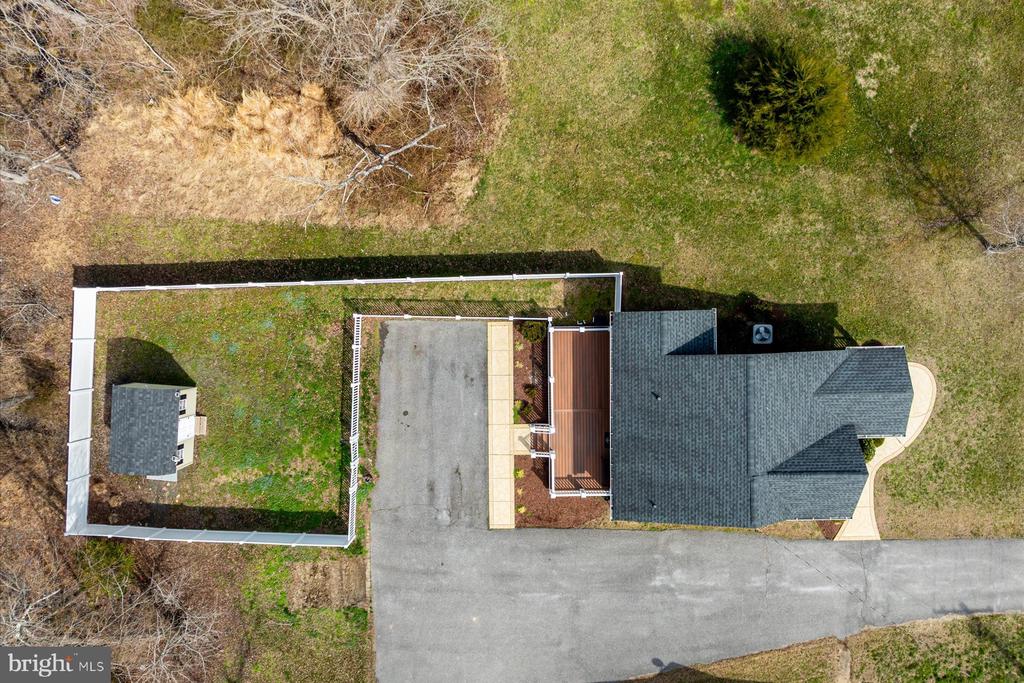 5646 DEALE CHURCHTON ROAD