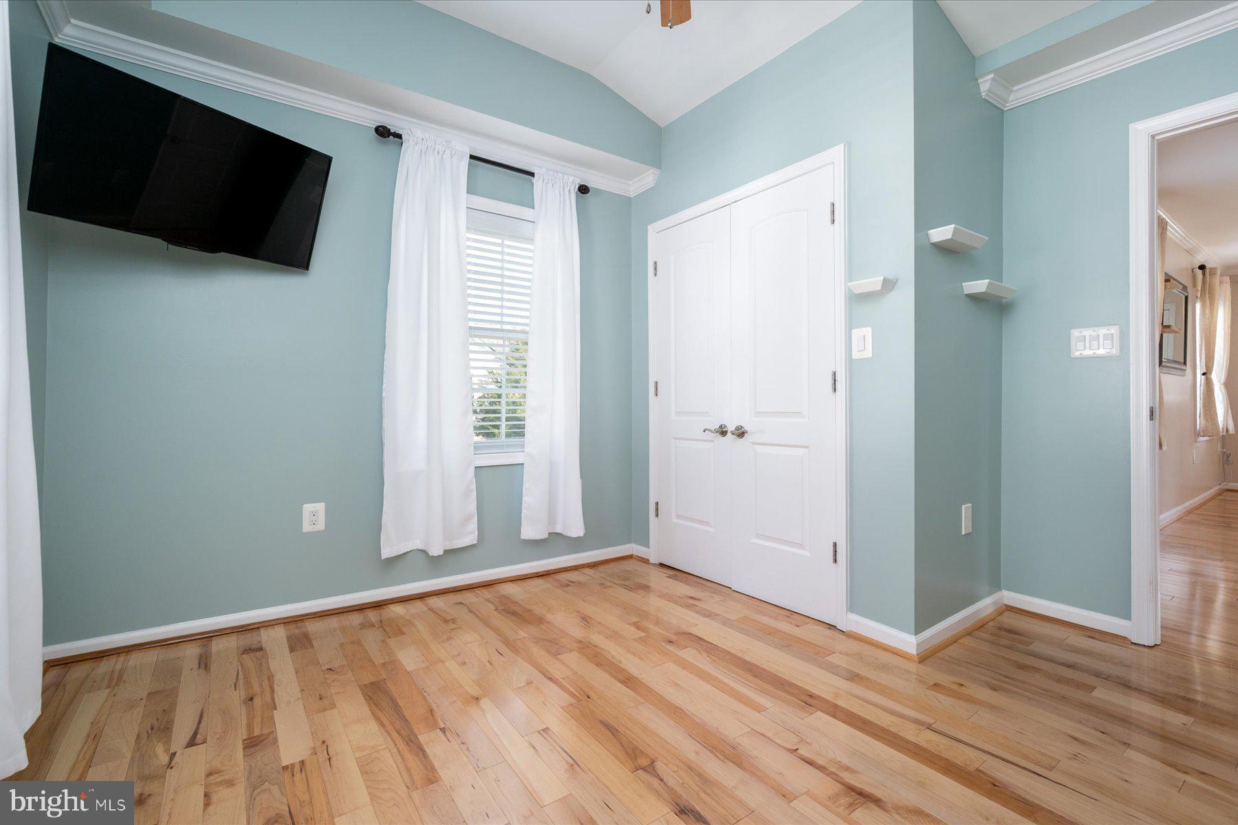 5646 DEALE CHURCHTON ROAD