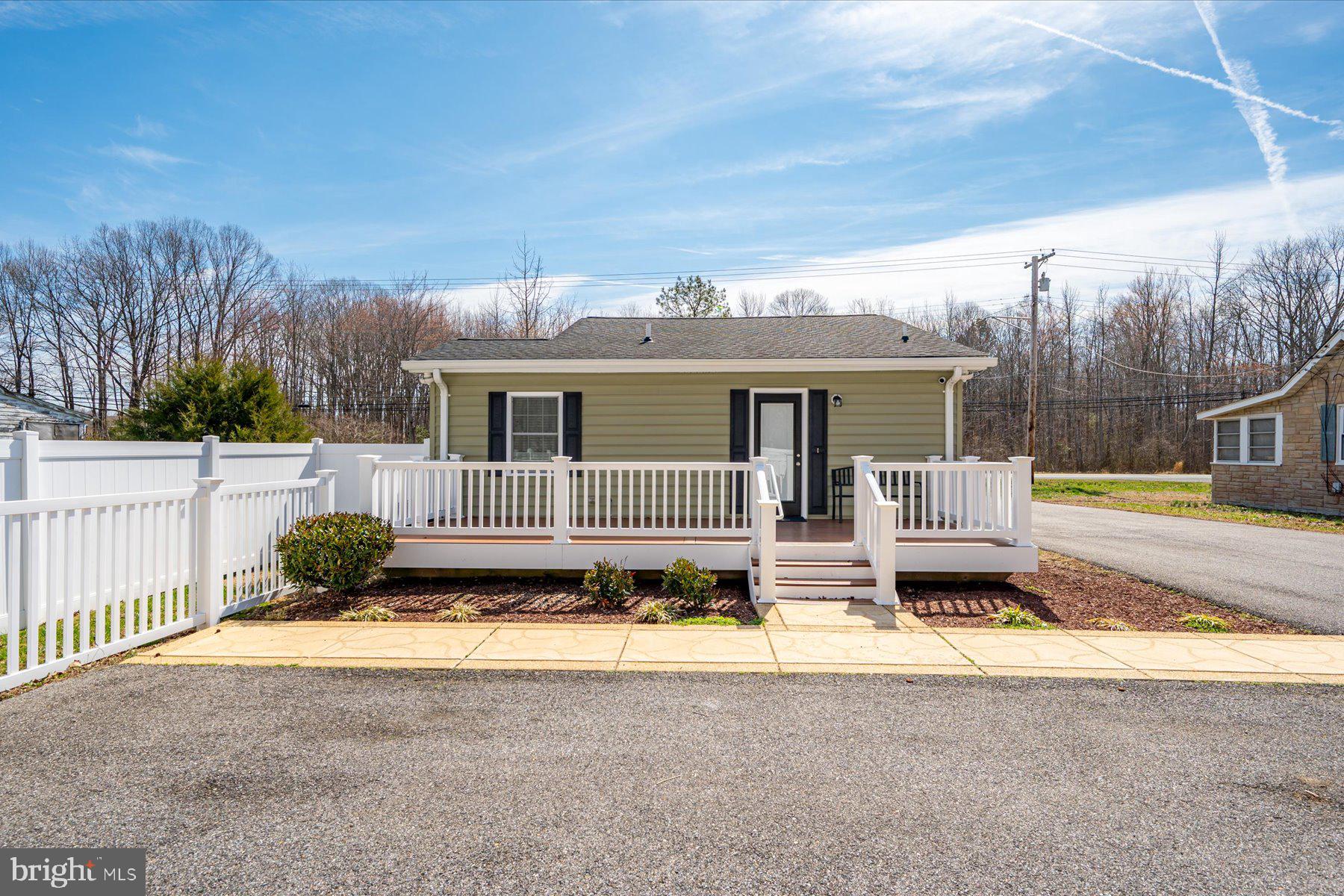 5646 DEALE CHURCHTON ROAD