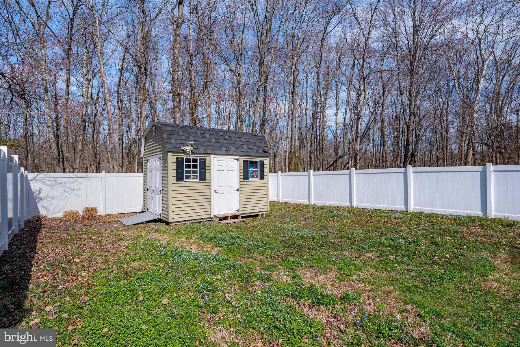 5646 DEALE CHURCHTON ROAD