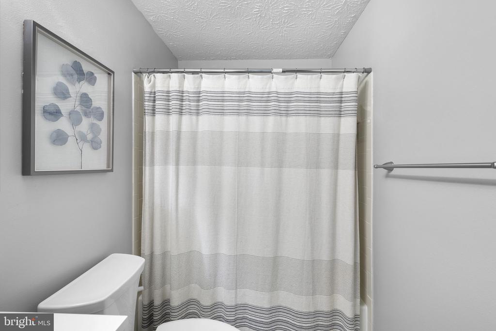 1176 WHITE CORAL COURT