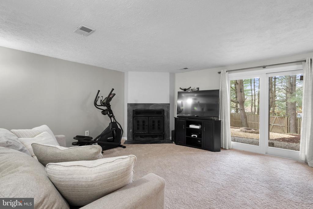 1176 WHITE CORAL COURT