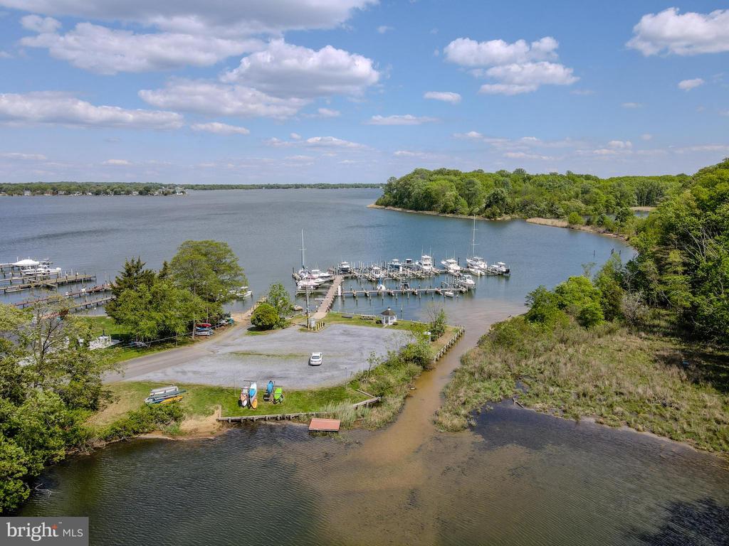3542 LOCH HAVEN DRIVE